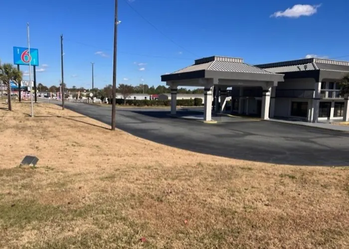 Dublin Inn And Suites